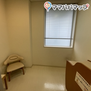 東京トヨペット Ｔ－プラザ金町店 （トヨタ新車販売店）(1F)の授乳室・オムツ替え台情報 画像9