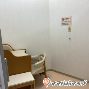 東京都庁(B1)の授乳室・オムツ替え台情報 画像7