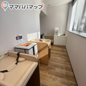 オムツ交換台が２つ