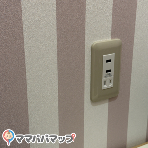 そよら西宮今津(2F)の授乳室・おむつ替え台の写真(1枚目)