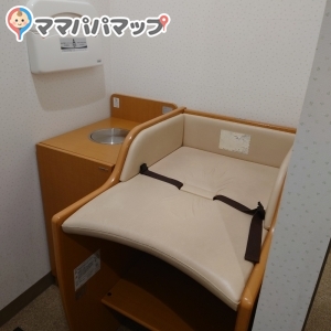 ピオレ姫路(5F)の授乳室・オムツ替え台情報 画像3