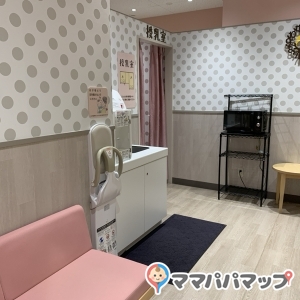 エミフルMASAKI 2階　連絡通路横(2F)の授乳室・オムツ替え台情報 画像8