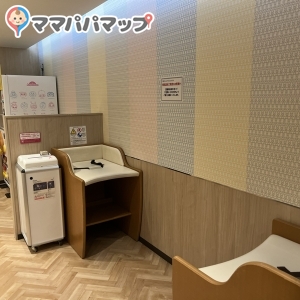 二子玉川ライズ・東急フードショー(B1)の授乳室・オムツ替え台情報 画像2