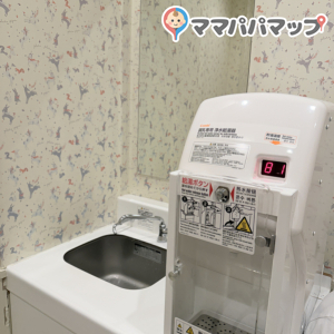 玉川高島屋Ｓ・Ｃ南館(B1)の授乳室・おむつ替え台の写真(1枚目)