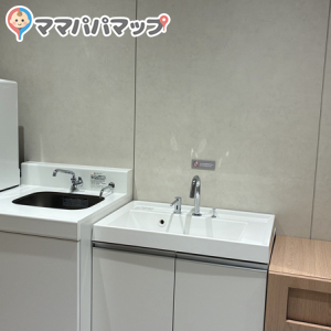 大井町トラックス TRAKCS PARK 1Fの授乳室・おむつ替え台の写真(3枚目)