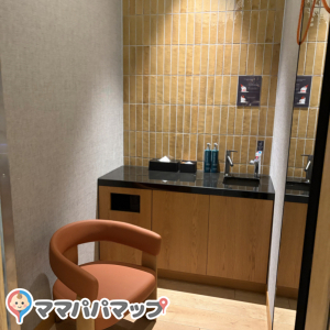 ヒルトン京都（ロビー）(1F)の授乳室・オムツ替え台情報 画像2
