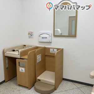 サンリブ・可部(2F)の授乳室・オムツ替え台情報 画像9