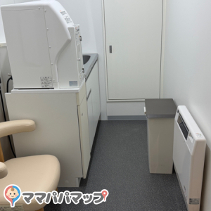 北海道庁赤れんが庁舎（旧本庁舎）(1F)の授乳室・おむつ替え台の写真(1枚目)