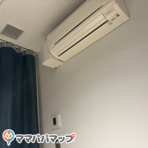 〒567-0888 大阪府茨木市駅前３丁目９−４５ おにクル(4F)の授乳室・オムツ替え台情報 画像2