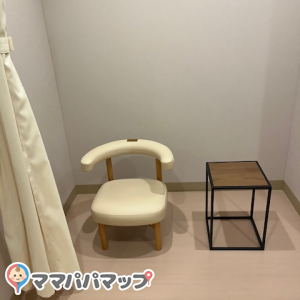 前橋市永明公民館の授乳室・おむつ替え台の写真(2枚目)
