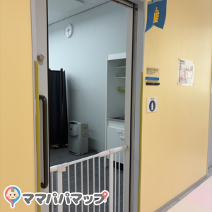 港区子ども・子育てプラザ(5F)の授乳室・オムツ替え台情報 画像6