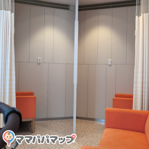 仕切りつきの部屋