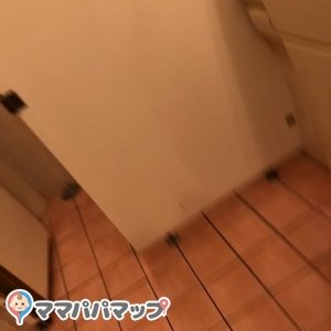 サイゼリア　北浦和店(2F)の授乳室・おむつ替え台の写真(4枚目)