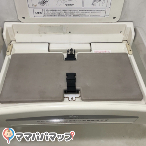 東京農業大学「食と農」の博物館(1F)の授乳室・おむつ替え台の写真(1枚目)