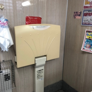 カワチ薬品 山形南店(1F)のオムツ替え台情報 画像1