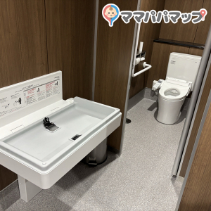 スーパービバホーム茨木目垣店の授乳室・オムツ替え台情報 画像3