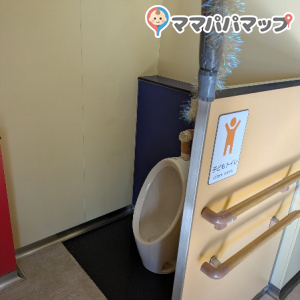 圏央道狭山PA外回りのオムツ替え台情報 画像2