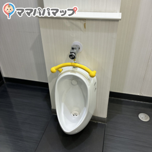 ダイエー南浦和東口店(2階)の授乳室・おむつ替え台の写真(1枚目)