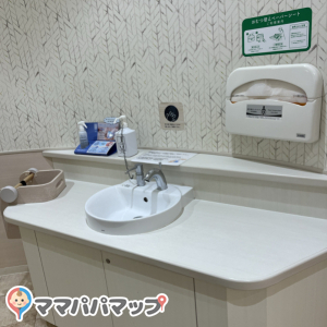 おむつ替えの台に敷くシート有り