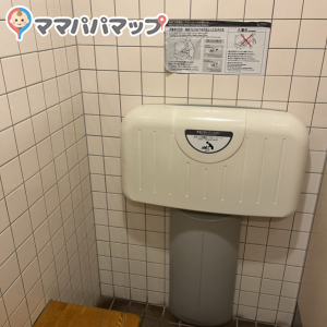 タリーズコーヒー 吉尾店(2F)の授乳室・オムツ替え台情報 画像3