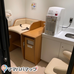 奈良公園バスターミナル(1F)の授乳室・オムツ替え台情報 画像9