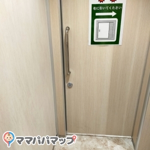 あべのベルタ(1F)の授乳室・おむつ替え台の写真(2枚目)