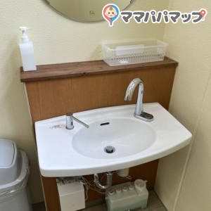 浜松市動物園の授乳室・オムツ替え台情報 画像5