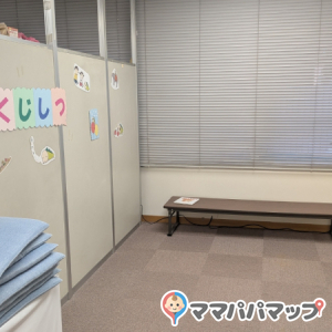 杉並区立永福和泉地域区民センター(1F)の授乳室・おむつ替え台の写真(1枚目)