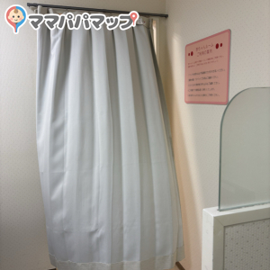 コープこうべシーア(3F)の授乳室・おむつ替え台の写真(1枚目)