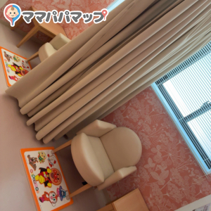 おむつ台ごとカーテンを閉められます