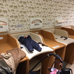 日本橋高島屋４階(4F)の授乳室・オムツ替え台情報 画像12