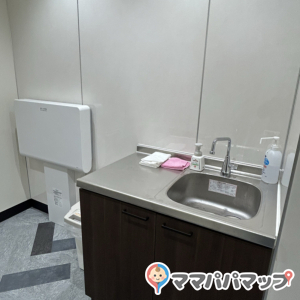 ホームセンターさくもと　浦添店(B1)の授乳室・オムツ替え台情報 画像2