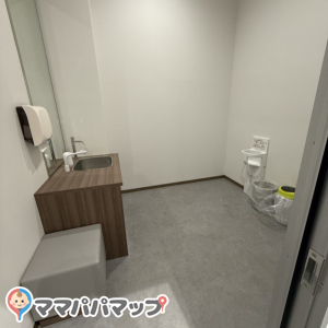 ガリバー新狭山店(2F)の授乳室・オムツ替え台情報 画像5