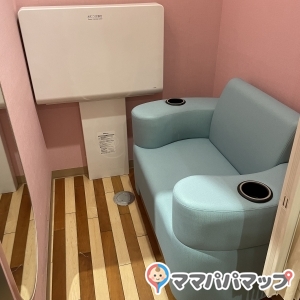 ソファーが大きくなってました