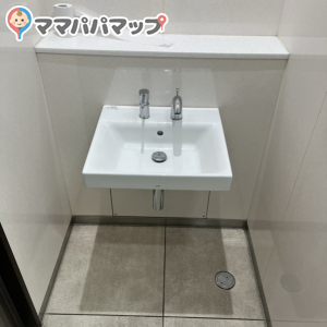 蓮田サービスエリア 上りの授乳室・オムツ替え台情報 画像2