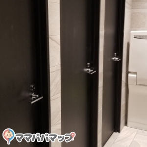 GRANDMIRAGE(1F)の授乳室・おむつ替え台の写真(2枚目)