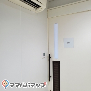 入り口(施錠できる)