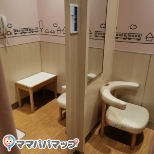 JR品川駅改札内の授乳室・オムツ替え台情報 画像5