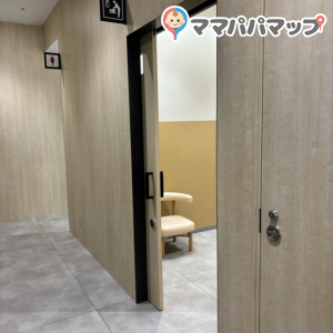 エディオン横浜西口本店(6F)の授乳室・オムツ替え台情報 画像2