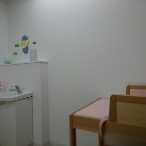 練馬ぴよぴよ一時預り室(4F)の授乳室・オムツ替え台情報 画像3