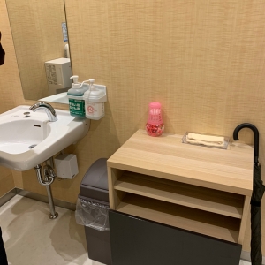 ハローデイ古賀店(1F)のオムツ替え台情報 画像3