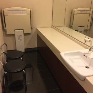 ヤマダ電機ＬＡＢＩ千里店(4F)の授乳室・オムツ替え台情報 画像13