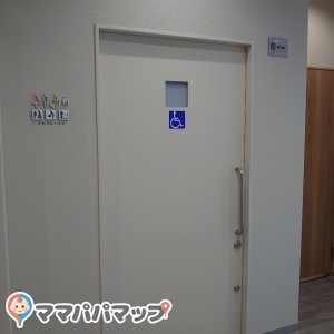 青葉台整形外科リウマチ科(3F)のオムツ替え台情報 画像2