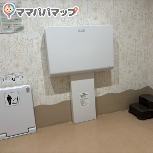 ヤマザワ 尾花沢店の授乳室・オムツ替え台情報 画像2