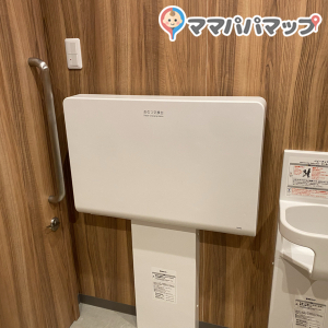 無印良品オズメッセのオムツ替え台情報 画像2