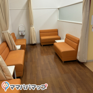 イオン秦野店(2F)の授乳室・オムツ替え台情報 画像3