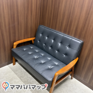 ビックカメラ天神２号館(1F)の授乳室・おむつ替え台の写真(4枚目)