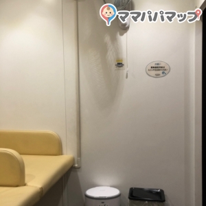 天井には扇風機がついてました。