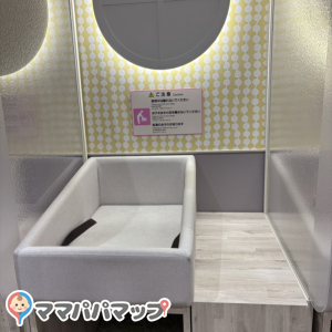 イオンモール土岐(2F)の授乳室・オムツ替え台情報 画像3