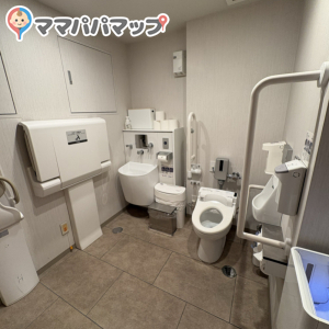 相鉄フレッサイン 銀座七丁目(2F)の授乳室・おむつ替え台の写真(1枚目)